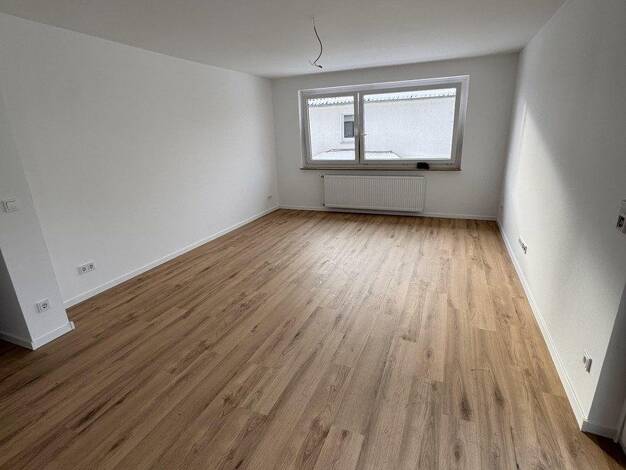 Wohnung zur Miete 650 € 2,5 Zimmer 65 m² EG frei ab 01.10.2026 Steinbergen Rinteln 31737
