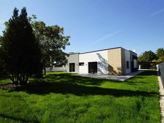 Einfamilienhaus zum Kauf - Erstbezug 799.000 € 4 Zimmer 178 m² 1.016 m² Grundstück Humbold 6 Dölau West 06120