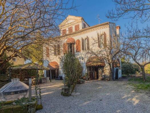 Villa zum Kauf 400.000 € 4 Zimmer 400 m² 5.000 m² Grundstück frei ab sofort Cessalto 31040