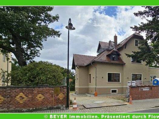 Villa zur Miete 2.552 € 7 Zimmer 232 m² 550 m² Grundstück Langebrück 01465