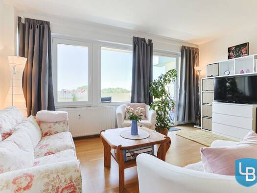 Wohnung zum Kauf 137.000 € 1 Zimmer 39,3 m² 6. Geschoss frei ab sofort Holm Schönberg (Holstein) 24217