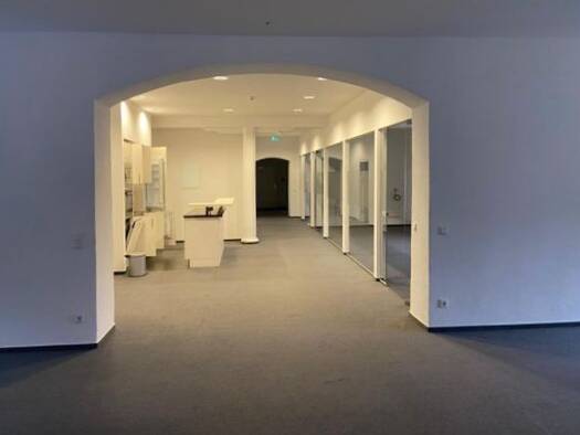 Bürofläche zur Miete 2.673 € 297 m² Bürofläche Kneiting Pettendorf 93186