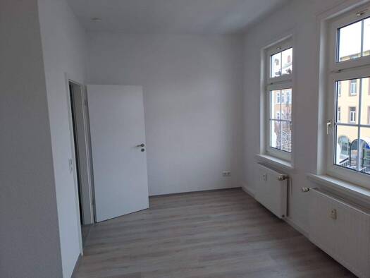 Wohnung zur Miete 329 € 2 Zimmer 40 m² 2. Geschoss frei ab sofort Gothaer Str. 6 Arnstadt 99310