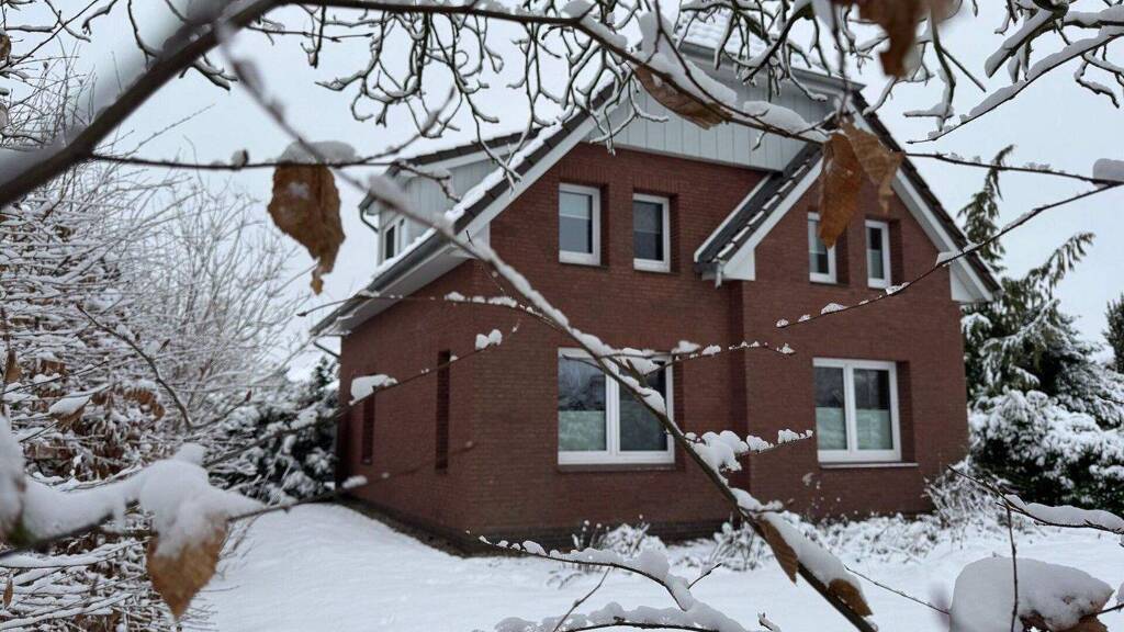 Einfamilienhaus zum Kauf 498.000 € 4 Zimmer 130 m² 1.272 m² Grundstück Delingsdorf 22941