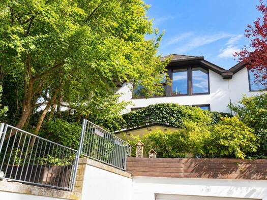 Reihenmittelhaus zum Kauf 740.000 € 4 Zimmer 175 m² 176 m² Grundstück Ober-Erlenbach Bad Homburg vor der Höhe 61352