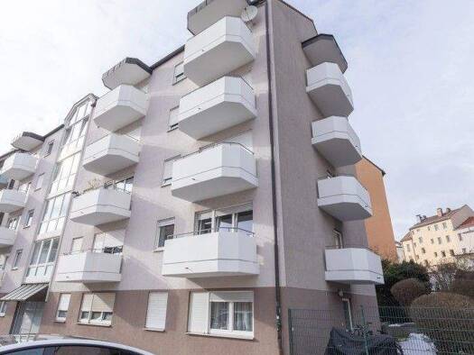 Studio zur Miete 445 € 1 Zimmer 25 m² 3. Geschoss frei ab sofort Veilhof Nürnberg 90489