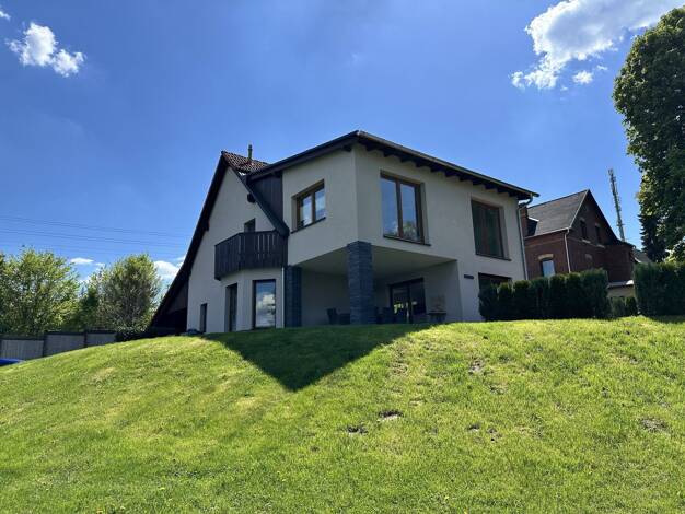 Einfamilienhaus zum Kauf 450.000 € 4 Zimmer 153 m² 3.080 m² Grundstück Markneukirchen Markneukirchen 08258