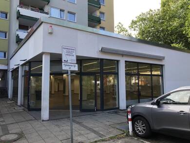 Verkaufsfläche zur Miete 3.900 € 650 m² Verkaufsfläche Potsdamer Straße 49 Hassels Düsseldorf 40599