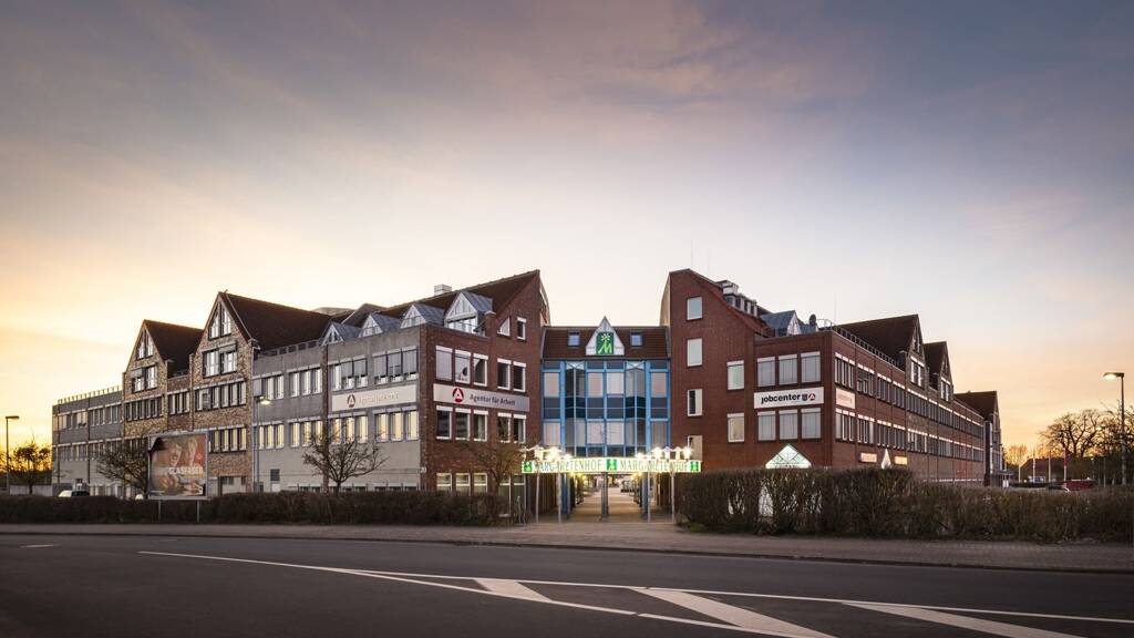 Büro zur Miete provisionsfrei teilbar ab 300 m² Warnitz Schwerin 19057