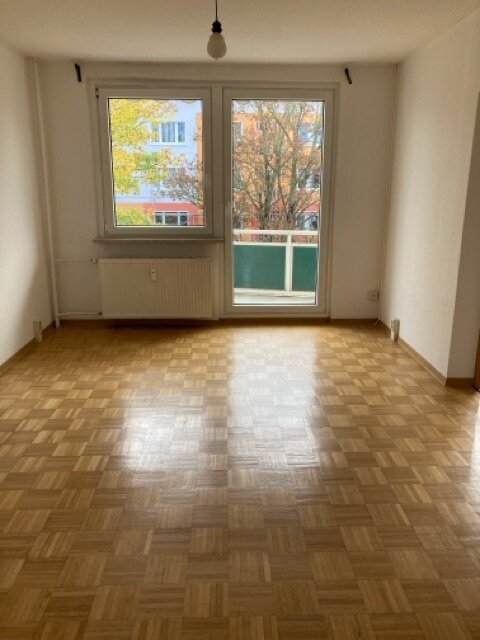 Wohnung zur Miete 271 € 2 Zimmer 49,2 m²<br/>Wohnfläche 2.<br/>Geschoss Kastanienweg 41 Bernburg Bernburg (Saale) 06406