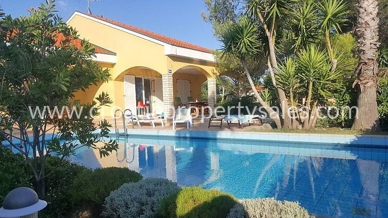 Haus zum Kauf 850.000 € 7 Zimmer 245 m²<br/>Wohnfläche Zadar