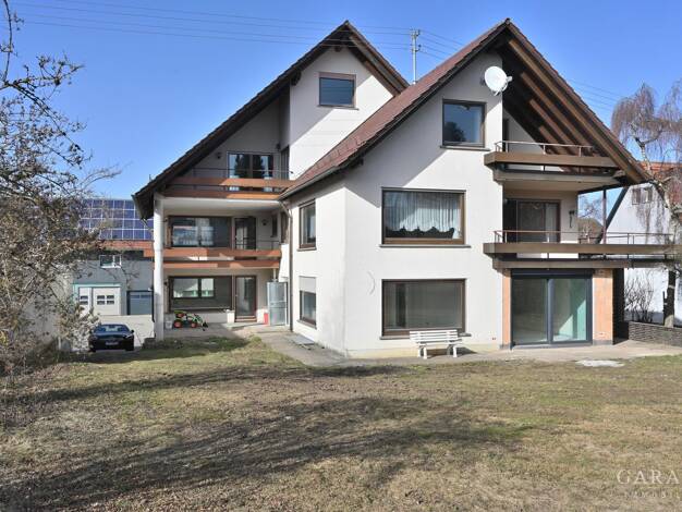Mehrfamilienhaus zum Kauf 500.000 € 10 Zimmer 240 m² 2.122 m² Grundstück frei ab sofort Feldstetten Laichingen 89150