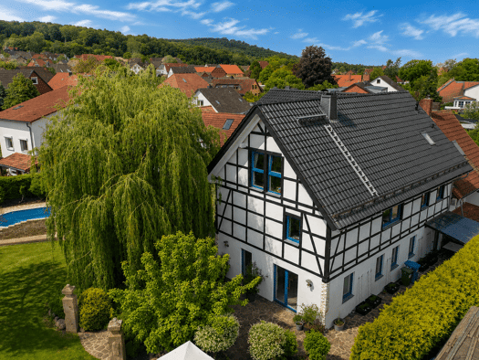 Einfamilienhaus zum Kauf 485.000 € 7 Zimmer 200 m² 950 m² Grundstück Tiefe Straße 6 A Lichtenberg Nordwest 38228