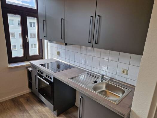 Wohnung zur Miete 276 € 2 Zimmer 46 m² frei ab 01.11.2026 Humboldtstraße 17 Yorckgebiet Sonnenberg 09130