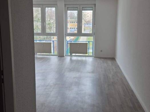 Studio zur Miete 251 € 1 Zimmer 45,7 m² 1. Geschoss frei ab sofort Carl-von-Ossietzky-Str. 200a Gablenz Chemnitz 09127