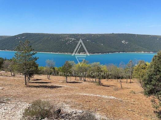 Wohn- und Gewerbegrundstück zum Kauf 990.000 € Trget Raša 52220
