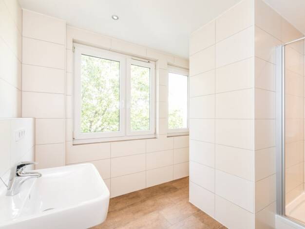 Wohnung zur Miete 308 € 2 Zimmer 45,8 m² 2. Geschoss Arthur-Strobel-Str. 51 Gablenz Chemnitz 09127