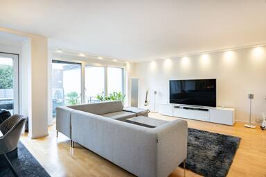 Bungalow zur Miete 2.100 € 5 Zimmer 195 m² 400 m² Grundstück frei ab 01.05.2025 Lengfeld Würzburg 97076