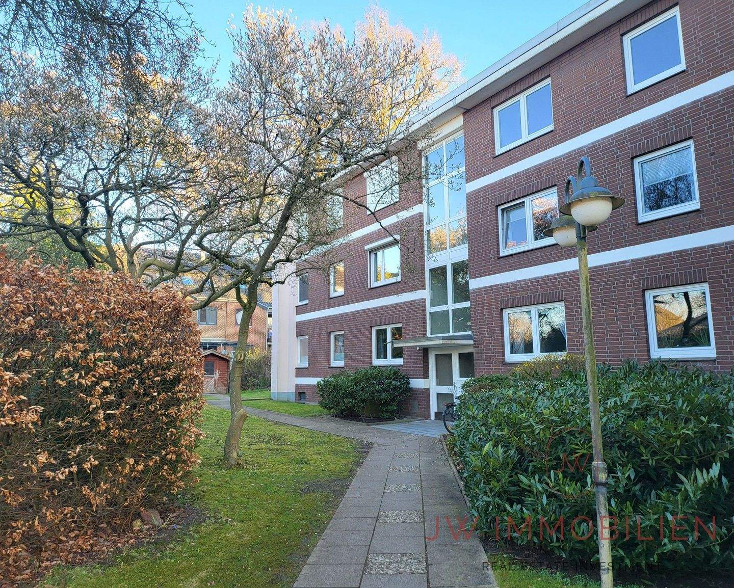 Immobilie in Hasloh - Top Lage! Modernisiert! 3,5 Zimmer mit Balkon - Bild 0