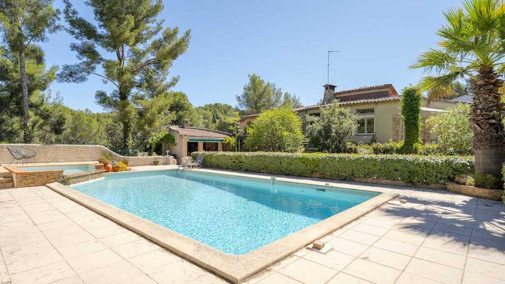 Einfamilienhaus zum Kauf 1.175.000 € 235 m² 2.300 m² Grundstück Centre Ville SANARY SUR MER 83110