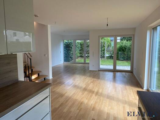 Doppelhaushälfte zur Miete 2.900 € 5 Zimmer 142 m² 253 m² Grundstück frei ab sofort Ramersdorf-Perlach München 81739