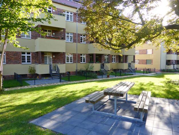 Wohnung zum Kauf 151.000 € 2 Zimmer 60,4 m² Lößnig Süd 04279