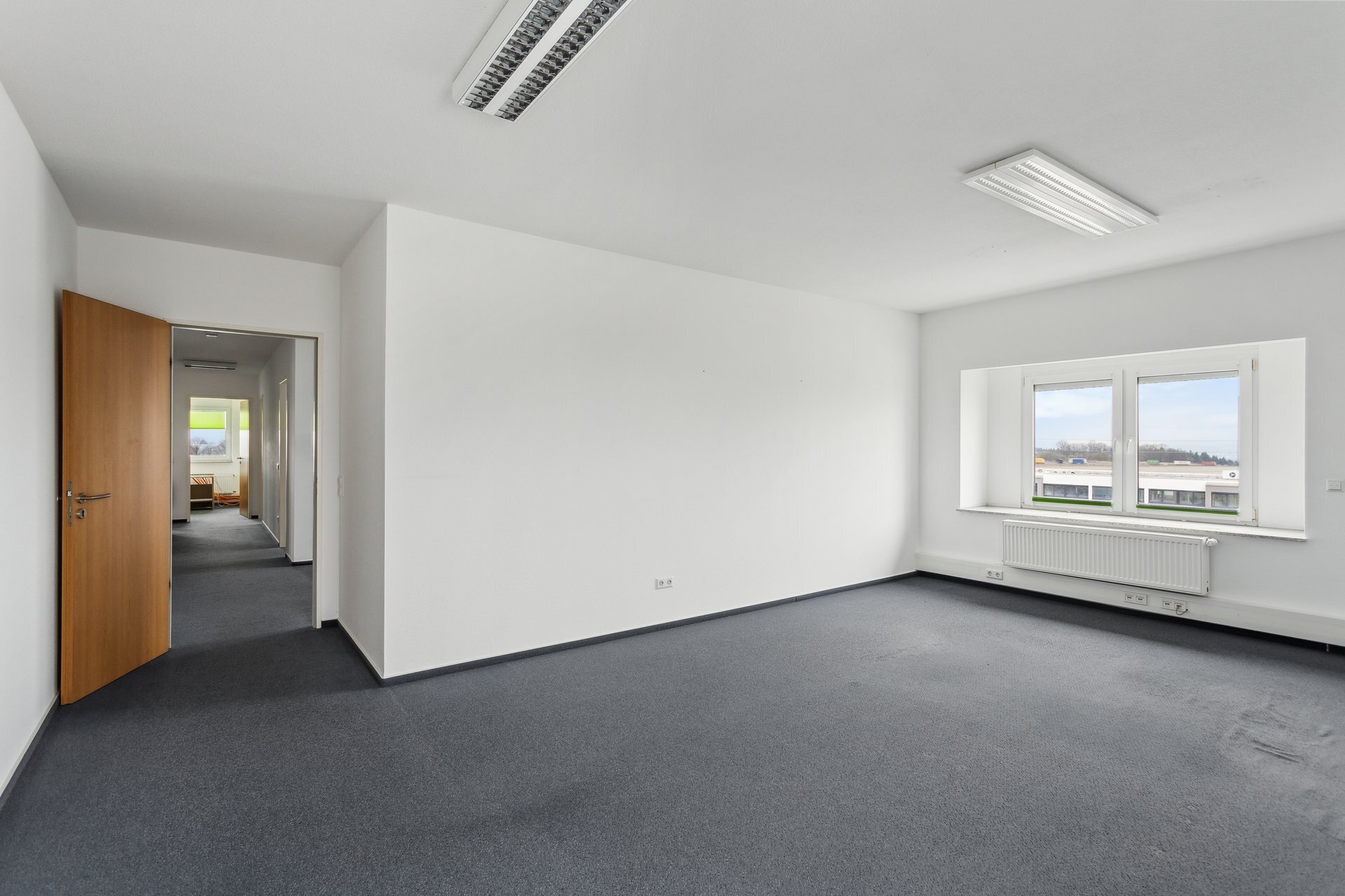 Bürofläche zur Miete 1.990 € 9 Zimmer 248 m²<br/>Bürofläche Eschhofen Limburg an der Lahn 65552