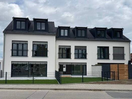 Reihenendhaus zum Kauf - Erstbezug provisionsfrei 729.000 € 5 Zimmer 145 m² 266 m² Grundstück frei ab 01.12.2026 Gerolfing Ingolstadt 85049