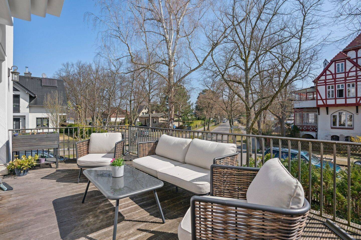 Property thumbnail 6