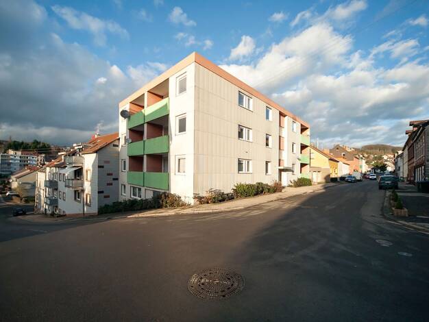 Wohnung zur Miete 715 € 3 Zimmer 85 m² 1. Geschoss frei ab 01.09.2025 Hohenzollernstr. 9 Friedrichsthal Friedrichsthal 66299