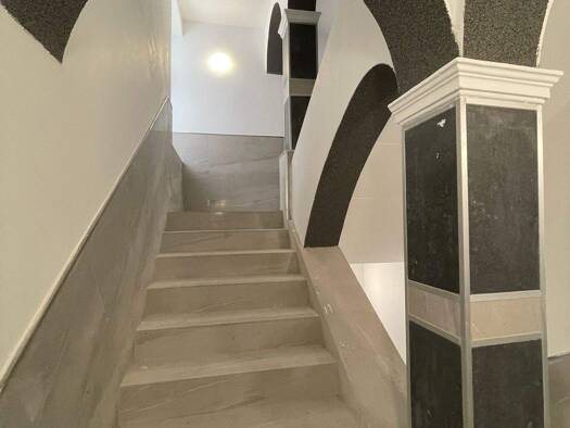Maisonette zur Miete 850 € 3,5 Zimmer 85 m² 3. Geschoss frei ab sofort Zöllnerstr. 17 we 13 Zentrum Chemnitz 09111
