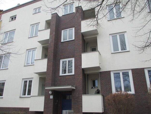 Wohnung zur Miete 489 € 3 Zimmer 77,6 m² 2. Geschoss frei ab 27.02.2026 Jordanstr. 17 Sudenburg Magdeburg 39112