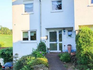 Haus zur Miete 1.350 € 6 Zimmer 147 m² frei ab sofort Uchtelfangen Illingen , Saar 66557