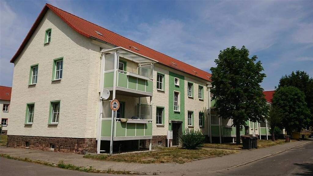 Wohnung zur Miete nur mit Wohnberechtigungsschein 438 € 2 Zimmer 54,8 m² EG frei ab sofort A.-Schweitzer-Straße 44 Bitterfeld Bitterfeld-Wolfen 06749