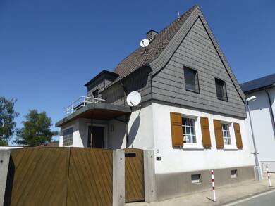Einfamilienhaus zum Kauf 355.000 € 4 Zimmer 105 m² 471 m² Grundstück frei ab sofort Büchnerstraße 5 Goddelau Riedstadt 64560
