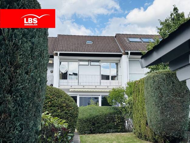 Reihenmittelhaus zum Kauf 295.500 € 4,5 Zimmer 100 m² 302 m² Grundstück Großkrotzenburg 63538