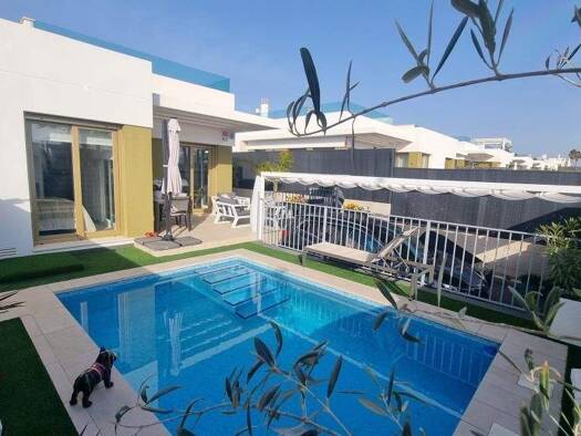 Haus zum Kauf 368.000 € 140 m² 264 m² Grundstück Benijófar 03178