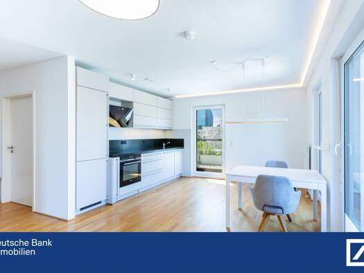 Wohnung zum Kauf 650.000 € 4 Zimmer 115 m² Dachgeschoss frei ab sofort Frankfurt 60487