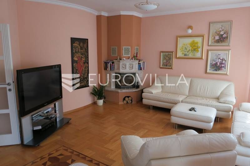 Haus zur Miete 4.500 € 8 Zimmer 600 m²<br/>Wohnfläche Novi Zagreb - Istok Dugave 10020