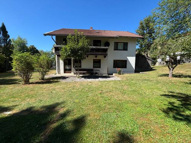Mehrfamilienhaus zum Kauf 550.000 € 6 Zimmer 175,3 m² 1.114 m² Grundstück Traunwalchen Traunreut 83374