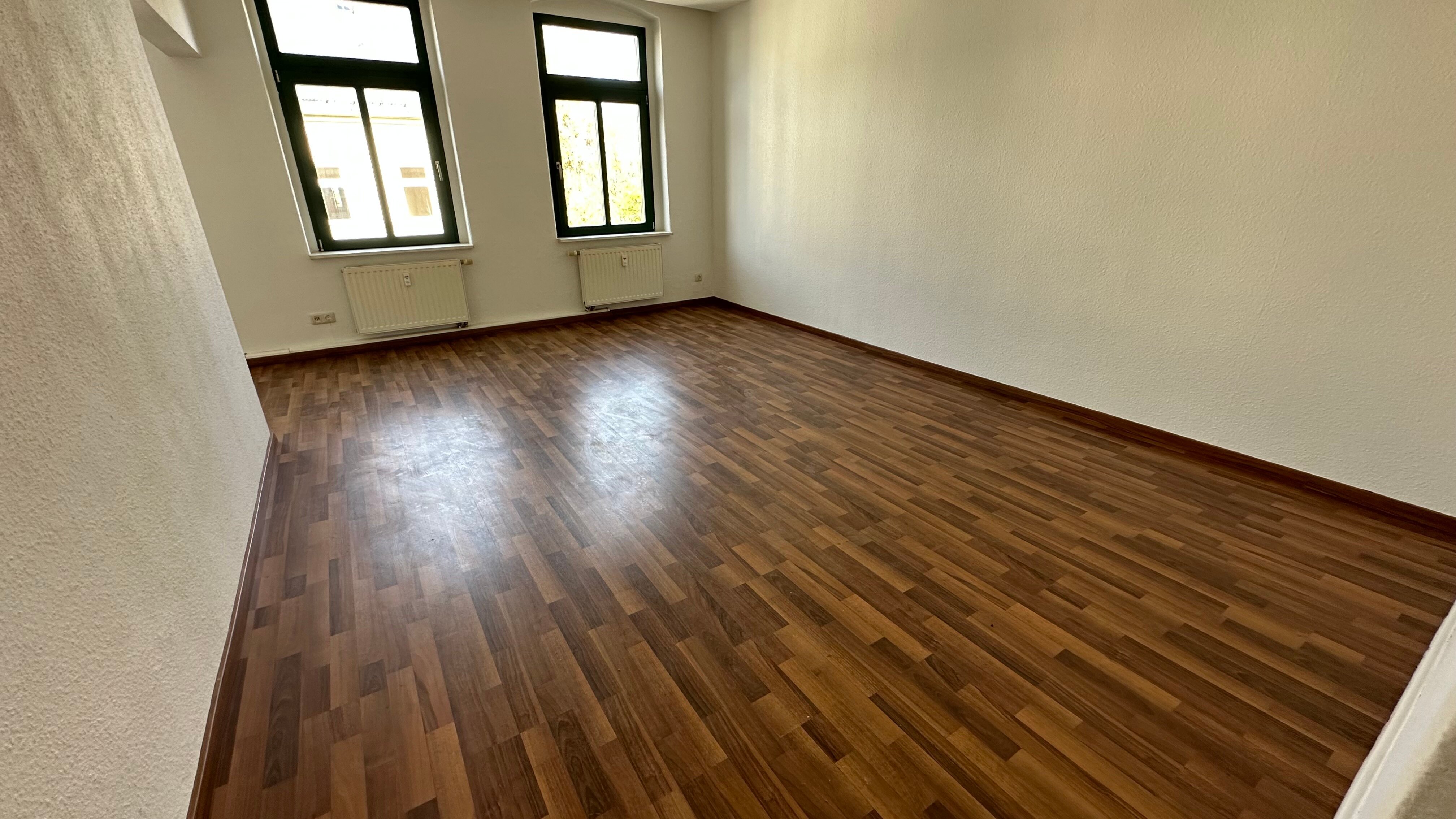 Wohnung zur Miete 485 € 3 Zimmer 83,8 m²<br/>Wohnfläche ab sofort<br/>Verfügbarkeit Jahnstraße 37 Lutherviertel 221 Chemnitz 09126