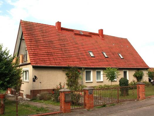Einfamilienhaus zum Kauf 219.000 € 6 Zimmer 150 m² 1.920 m² Grundstück frei ab 01.12.2025 Küssow Neubrandenburg 17036