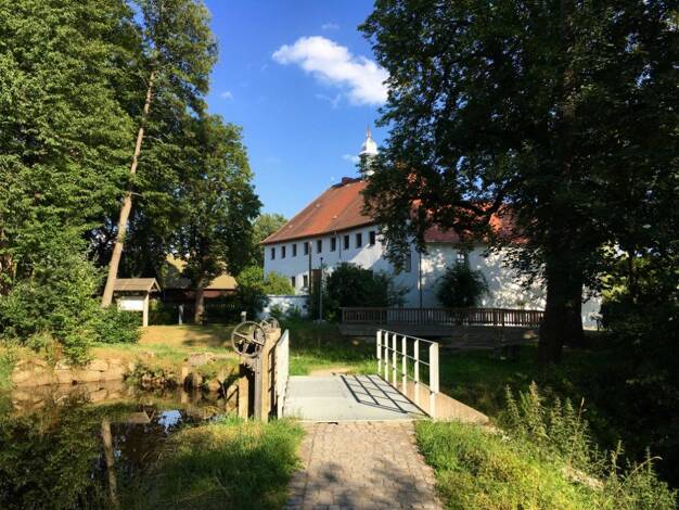 Herrenhaus zum Kauf 13 Zimmer 448,2 m² 4.342 m² Grundstück frei ab sofort Leupoldsdorf Tröstau / Leupoldsdorf 95709