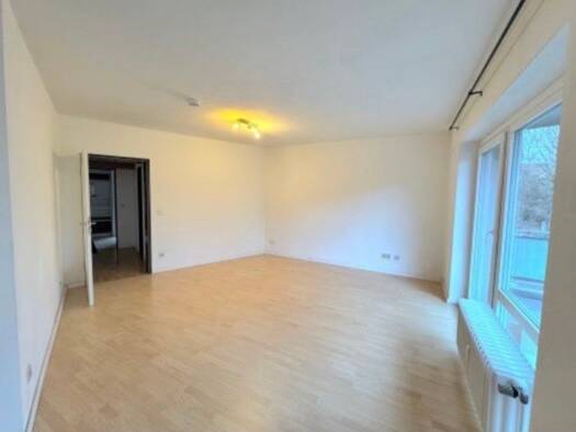 Wohnung zur Miete 770 € 1 Zimmer 38 m² Geschoss 2/4 frei ab 15.09.2026 Großheidestraße 15 Winterhude Nord 22303