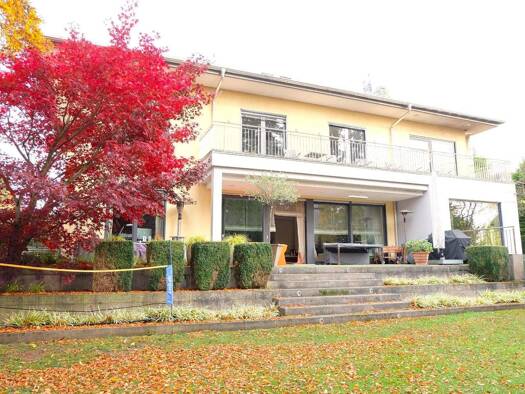 Villa zur Miete 11.500 € 9 Zimmer 524 m² 1.490 m² Grundstück Schönberg Kronberg 61476