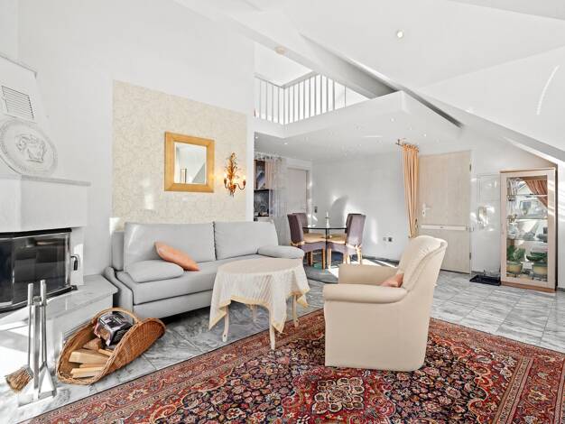 Wohnung zum Kauf 298.000 € 2 Zimmer 56 m² Dachgeschoss Ludwigshafen Bodman-Ludwigshafen 78351