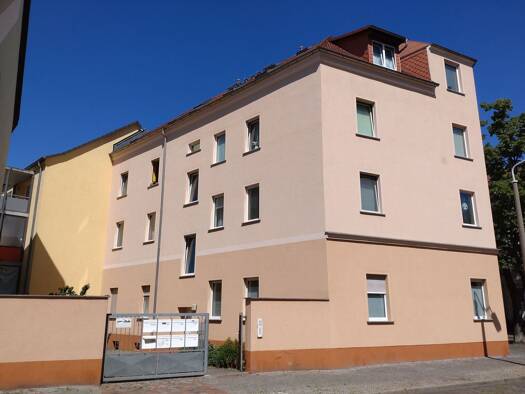 Wohnung zur Miete 888 € 5 Zimmer 143,2 m² 1. Geschoss Kleine Hagenstraße 13 Rathenow 14712