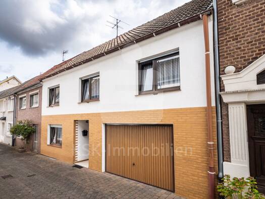 Reihenmittelhaus zum Kauf 269.000 € 4 Zimmer 104,4 m² 204 m² Grundstück Lechenich Erftstadt 50374
