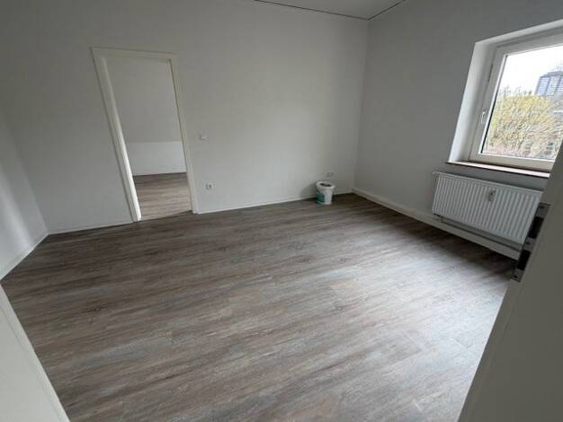 Wohnung zur Miete 672 € 4 Zimmer 82 m² frei ab 01.05.2026 Waterloostr. 53 Nordviertel Essen 45141