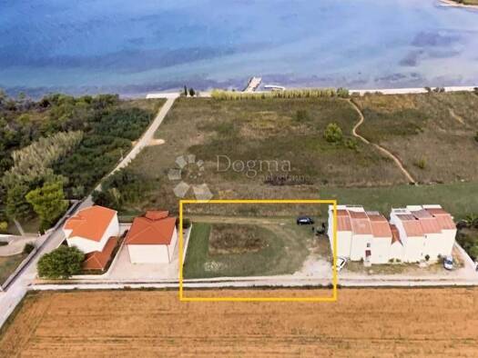 Wohn- und Gewerbegrundstück zum Kauf 320.000 € Privlaka Privlaka 23233